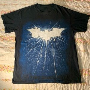The Dark Knight Rises Batman T-Shirt - Size Medium